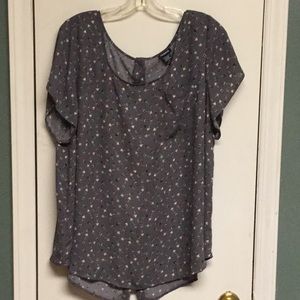 BNWOT Torrid Size 3 Arrow Print Top